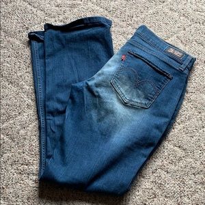 Levi’s 524 Too Superlow